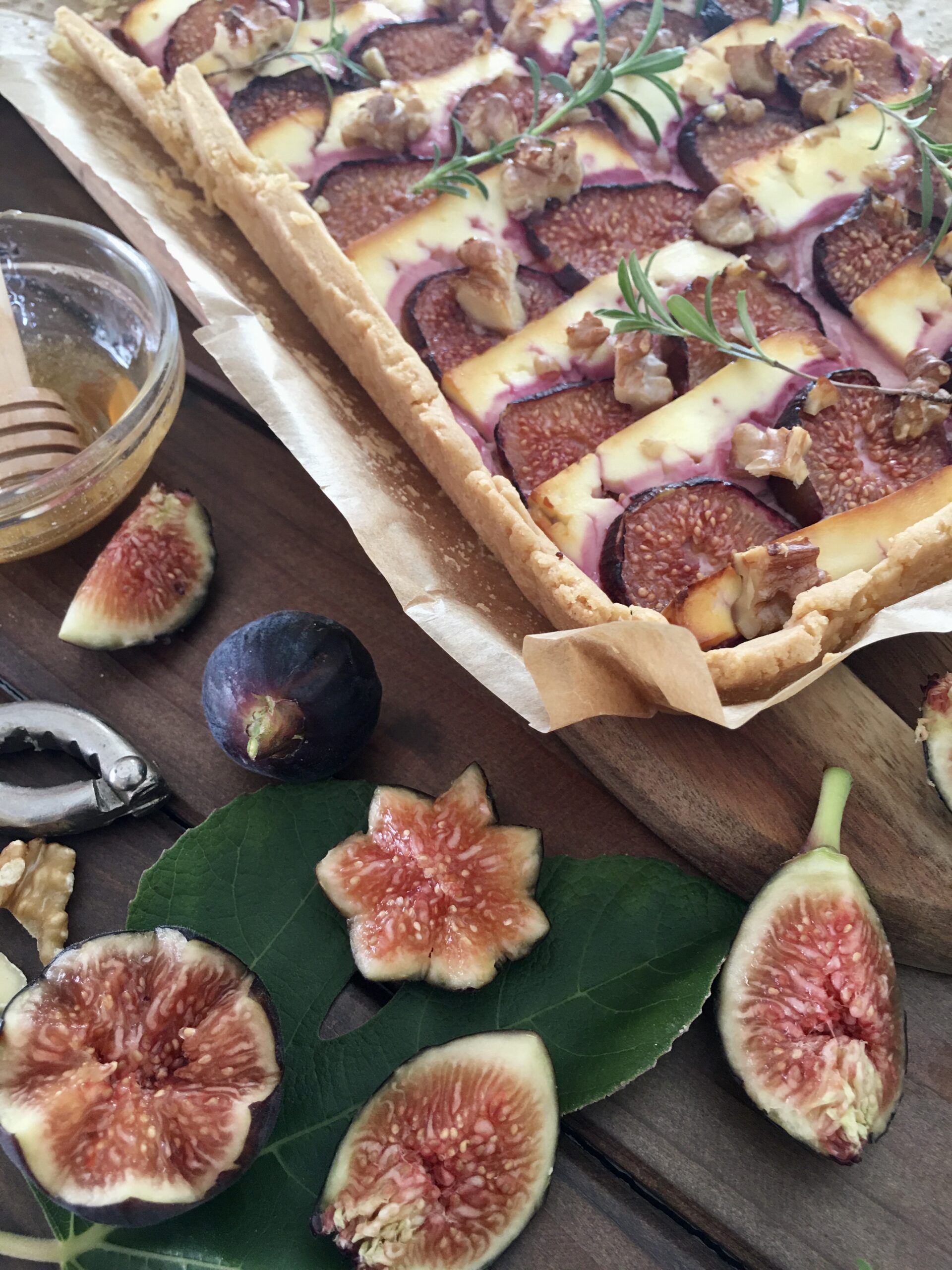 Feigentarte mit Feta und Honig - glutenfrei - Kochlöffeljunkies